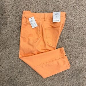 NWT Women’s Croft & Barrow Jean Capris Peach Color Size 12 Slimming